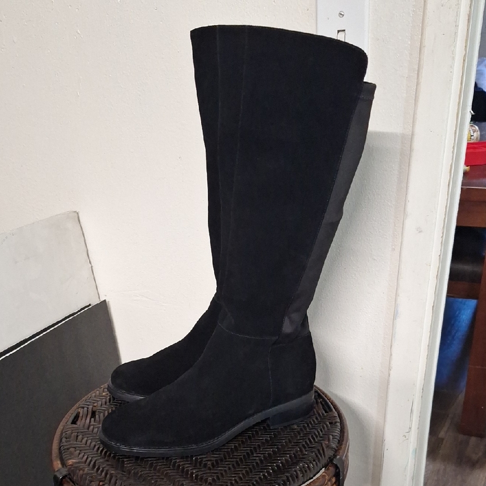 Blondo Waterproof Black Suede Womens Boots Size 10 M